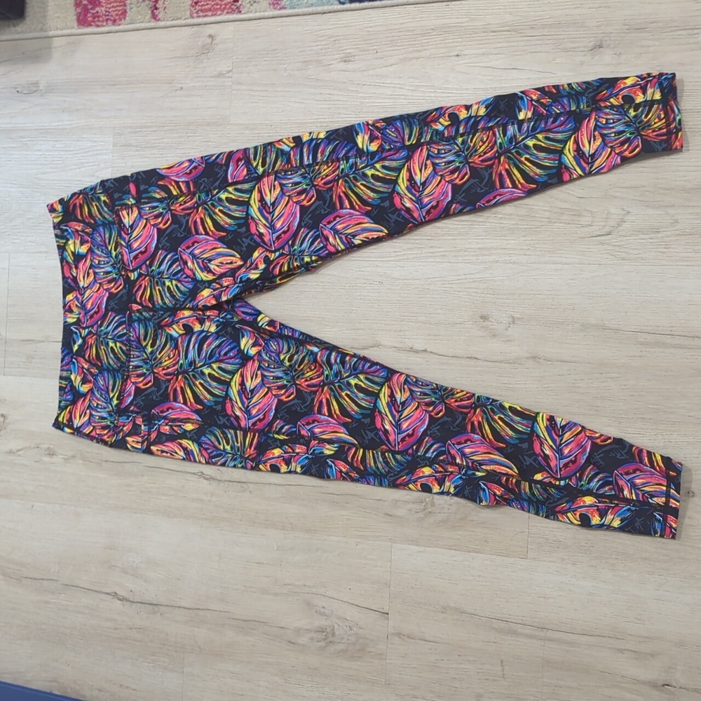 Constantly Varied Gear Leggings
